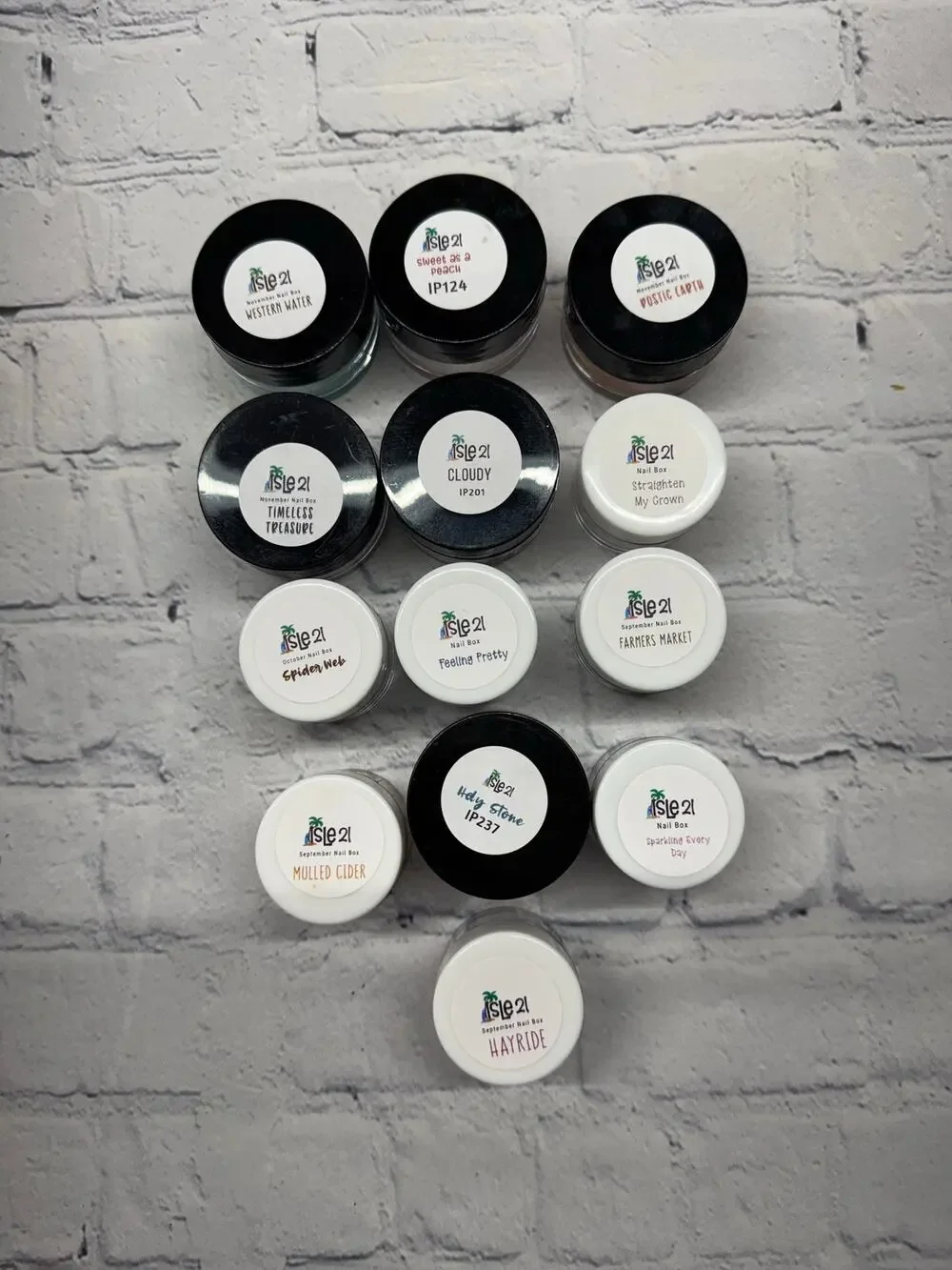 Isle 21 Nail Dip Powder Bundle Lot of 13